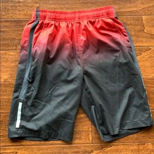Red Black tie-dye shorts from MSX